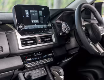 Intérieur Mitsubishi Triton GLS Double Cab [Thailand] '2023–pr.