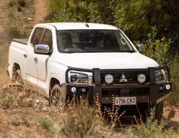Mitsubishi Triton GLS Double Cab Accessorized [Australia] '2024–pr.