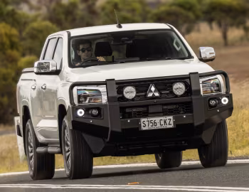 Mitsubishi Triton GLS Double Cab Accessorized [Australia] '2024–pr.