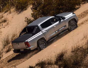 Mitsubishi Triton GLS Double Cab Pre-production [Australia] '12.2023