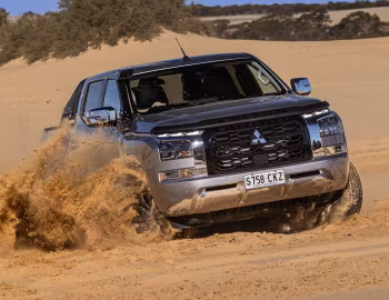 Mitsubishi Triton GLS Double Cab Pre-production [Australia] '12.2023