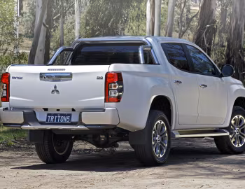 Mitsubishi Triton GLS Premium Club Cab [Australia] '2019–24
