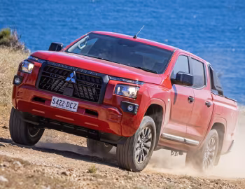Mitsubishi Triton GLX-R Double Cab [Australia] '2025–pr.