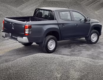 Mitsubishi Triton GLX Double Cab [Australia] '2019–24