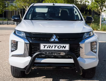 Mitsubishi Triton GLX "Limited Edition" Double Cab [South Africa] '2023–24
