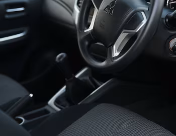 Interior Mitsubishi Triton GLX "Limited Edition" Double Cab [South Africa] '2023–24