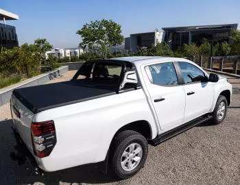Mitsubishi Triton GLX "Limited Edition" Double Cab [South Africa] '2023–24