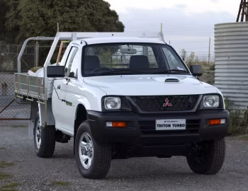 Mitsubishi Triton GLX Single Cab Chassis [Australia] (MK) '2003–04