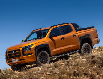 Mitsubishi Triton GSR Double Cab [Australia] '2024–pr.
