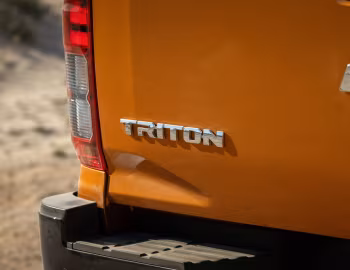Mitsubishi Triton GSR Double Cab [Australia] '2024–pr.