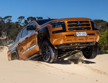 Mitsubishi Triton GSR Double Cab Pre-production [Australia] '12.2023