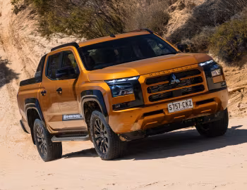 Mitsubishi Triton GSR Double Cab Pre-production [Australia] '12.2023