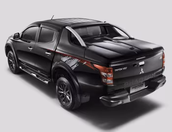 Mitsubishi Triton "Phantom Edition" Double Cab [Malaysia] '01.2016