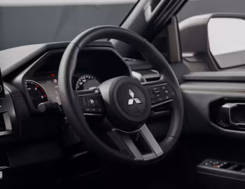 Intérieur Mitsubishi Triton Raider [Australia] '2026