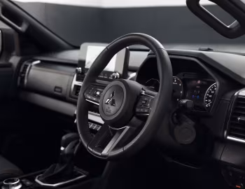 Intérieur Mitsubishi Triton Raider [Australia] '2026