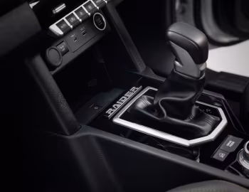 Intérieur Mitsubishi Triton Raider [Australia] '2026