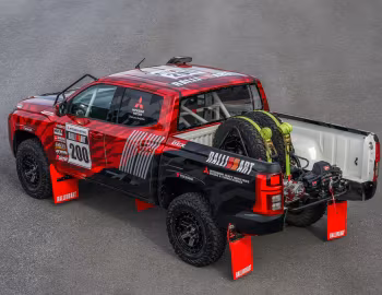 Mitsubishi Triton Ralliart AXCR '2023–25