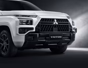 Mitsubishi Triton Street Mega Cab Low Rider [Thailand] '2026