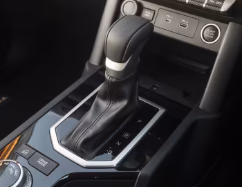 Interior Mitsubishi Triton Xtreme Double Cab [South Africa] '2024–pr.