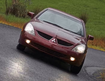 Mitsubishi Verada GTVi AWD (KW) '2004–05