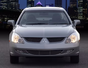 Mitsubishi Verada Xi (KL) '2003–04