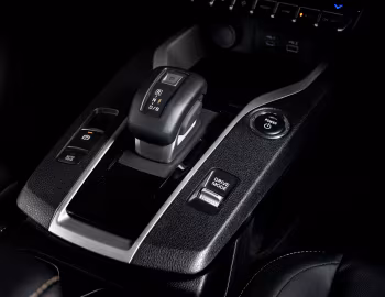 Interior Mitsubishi XForce HEV [Thailand] '2025–pr.