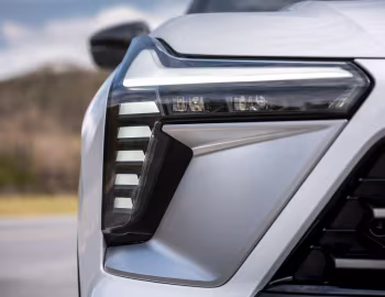 Mitsubishi XForce HEV [Thailand] '2025–pr.