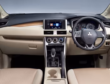 Торпедо Mitsubishi Xpander [Indonesia] (NC) '2017–21