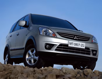 Mitsubishi Zinger '09.2008–11