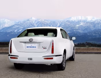 Mitsuoka Galue 2-04 '02.2008–06.2016