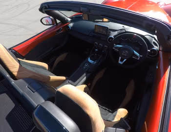 Interior Mitsuoka Himiko '02.2018–pr.