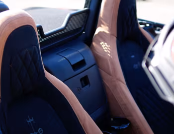 Інтэр'ер Mitsuoka Himiko '02.2018–н.ч.