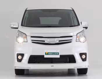 Modellista Toyota Noah '2010–14