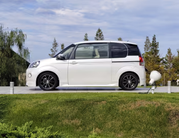 Modellista Toyota Porte '2012–pr.