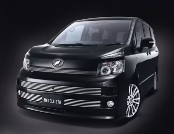 Modellista Toyota Voxy '2007–10