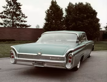 1960 Monarch Lucerne 2-door Hardtop Cruiser (63A)