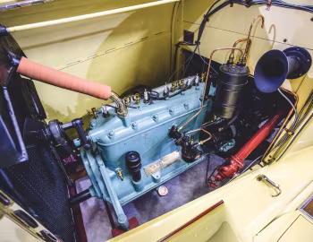Sous la capuche 1918 Moon 6-45 Roadster