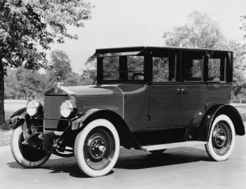 1923–24 Moon 6-40 Sedan