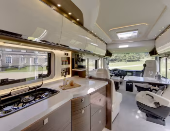 Interior 2017–21 Morelo Empire Liner '2016–21