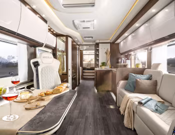 Intérieur 2021–pr. Morelo Grand Empire '2020–pr.