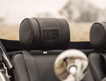 Інтэр'ер Morgan Plus 4 "110 Works Edition" '2019–20