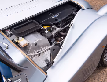 Пад капотам Morgan Plus Six '2019–22