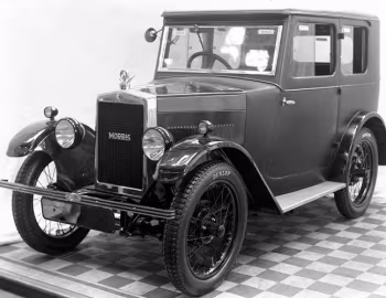 Morris Minor Saloon '1928–34