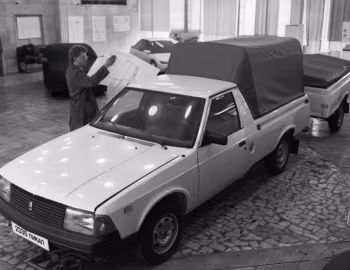 Москвич-2335 '1988