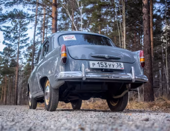 Москвич-402 '05.1956–04.1958