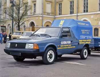 Москвич-2335 '1988–2001
