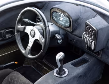 Panel frontal Mosler MT900S '2005–11