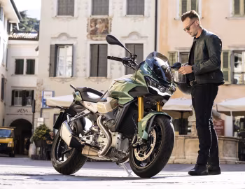 Moto Guzzi V100 Mandello S '2023–н.в.