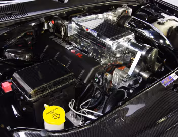 Под капотом Mr. Norm's Dodge Challenger Convertible (LC) '2008