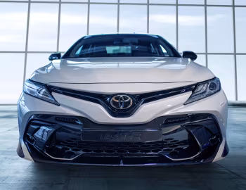 MTR Design Toyota Camry '2019–pr.